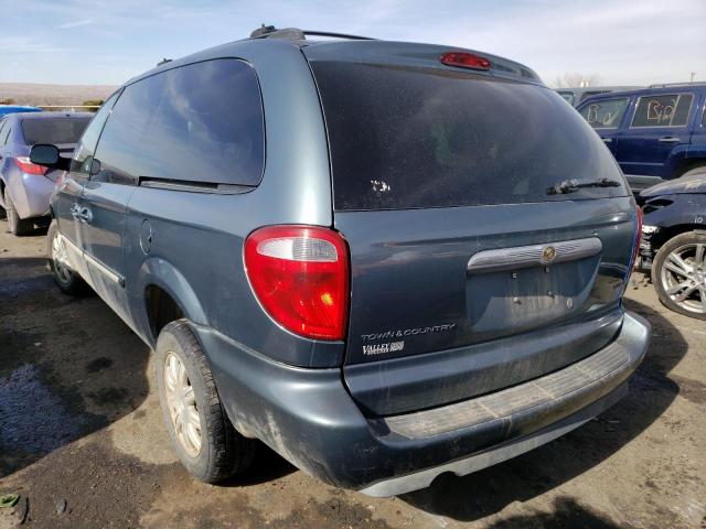Photo 2 from auction – 2006 CHRYSLER TOWN & COU with VIN 2A4GP54L96R652054
