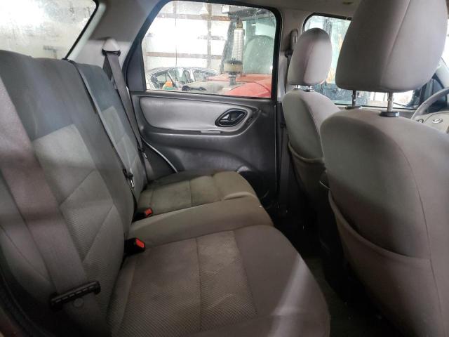 Photo 11 from auction – 2007 FORD ESCAPE XLT with VIN 1FMYU03187KB37029
