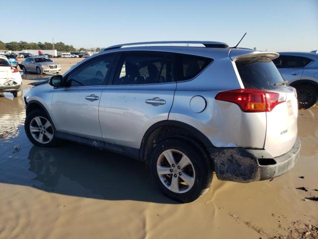 Photo 2 from auction – 2014 TOYOTA RAV4 XLE with VIN JTMWFREV4ED028725