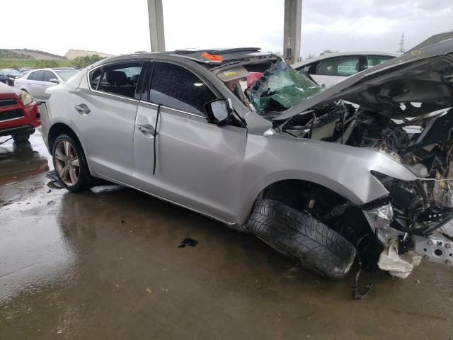 Photo 4 from auction – 2013 ACURA ILX 20 PRE with VIN 19VDE1F5XDE012884