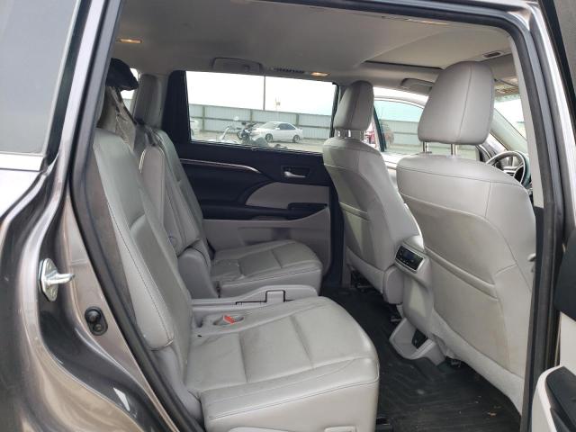 Photo 10 from auction – 2015 TOYOTA HIGHLANDER with VIN 5TDDKRFH0FS117807