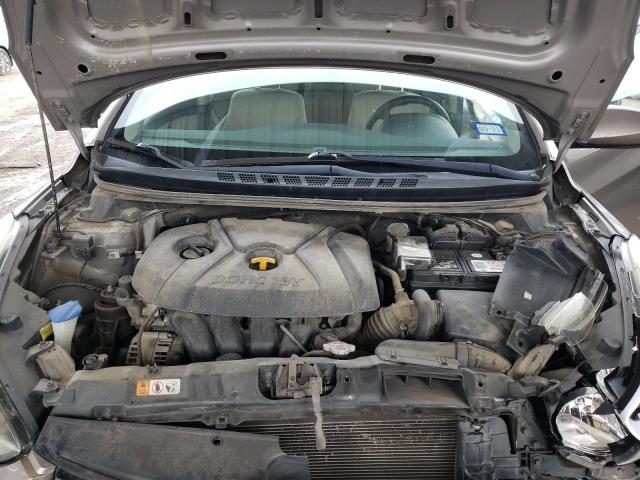 Photo 11 from auction – 2016 HYUNDAI ELANTRA SE with VIN 5NPDH4AEXGH718468