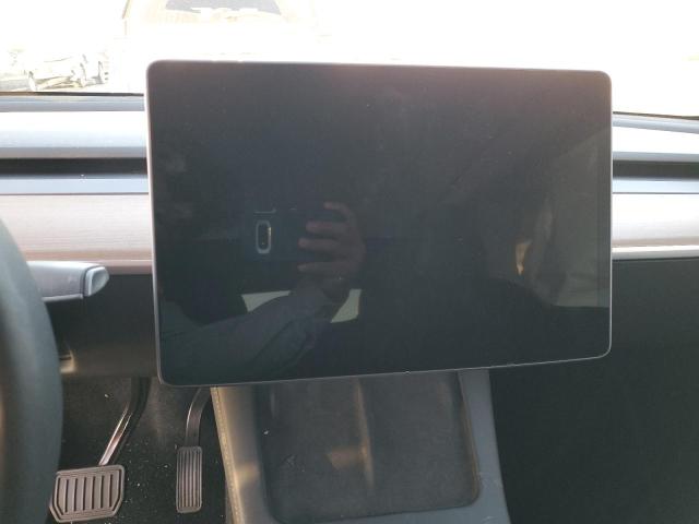 Photo 9 from auction – 2022 TESLA MODEL Y with VIN 7SAYGDEE8NF441008