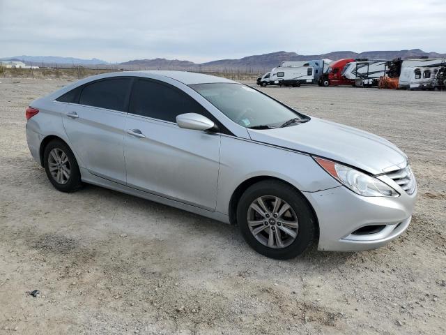 Photo 4 from auction – 2013 HYUNDAI SONATA GLS with VIN 5NPEB4AC2DH760682