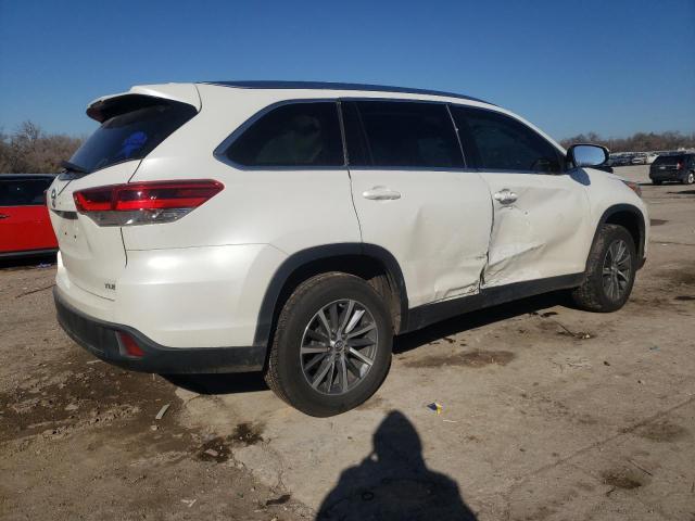 Photo 3 from auction – 2019 TOYOTA HIGHLANDER with VIN 5TDKZRFH9KS552046