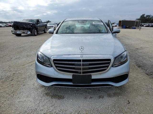 Photo 5 from auction – 2017 MERCEDES-BENZ E 300 with VIN WDDZF4JB3HA114924