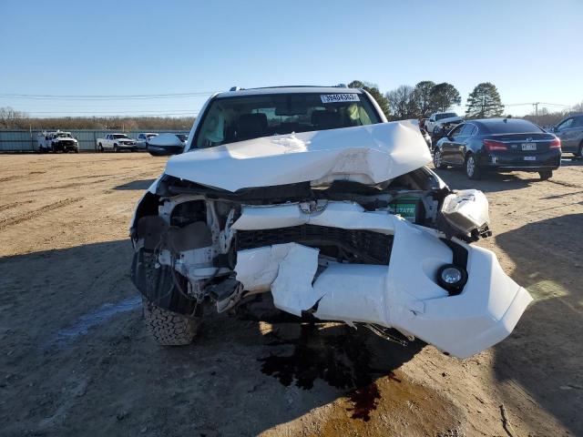 Photo 5 from auction – 2018 TOYOTA 4RUNNER SR with VIN JTEBU5JR9J5492017