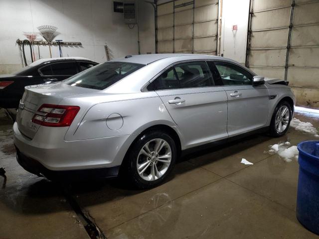 Photo 3 from auction – 2016 FORD TAURUS SEL with VIN 1FAHP2E88GG107491