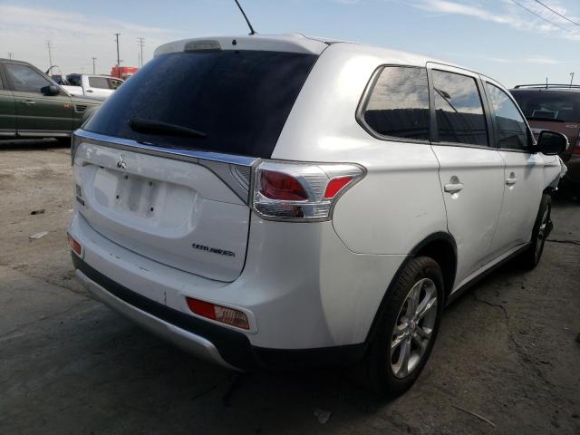 Photo 3 from auction – 2015 MITSUBISHI OUTLANDER with VIN JA4AZ3A35FZ001082