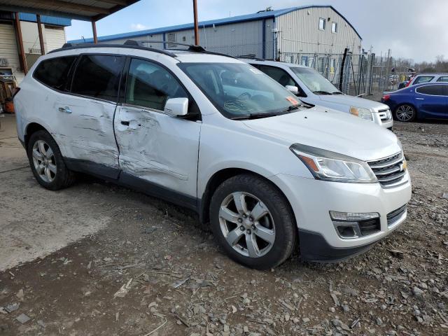 Photo 4 from auction – 2017 CHEVROLET TRAVERSE L with VIN 1GNKVGKD3HJ131438