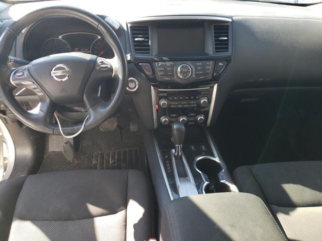 Photo 8 from auction – 2017 NISSAN PATHFINDER with VIN 5N1DR2MN0HC641549