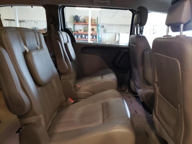 Photo 11 from auction – 2014 CHRYSLER TOWN & COU with VIN 2C4RC1CG4ER225502