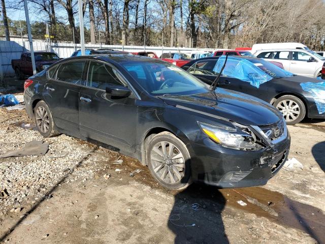 Photo 4 from auction – 2017 NISSAN ALTIMA 2.5 with VIN 1N4AL3AP3HC176422