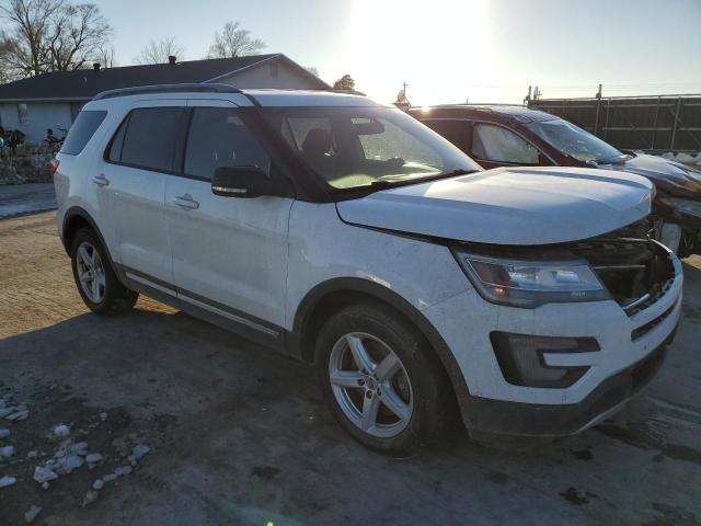 Photo 4 from auction – 2017 FORD EXPLORER X with VIN 1FM5K7D8XHGE21957
