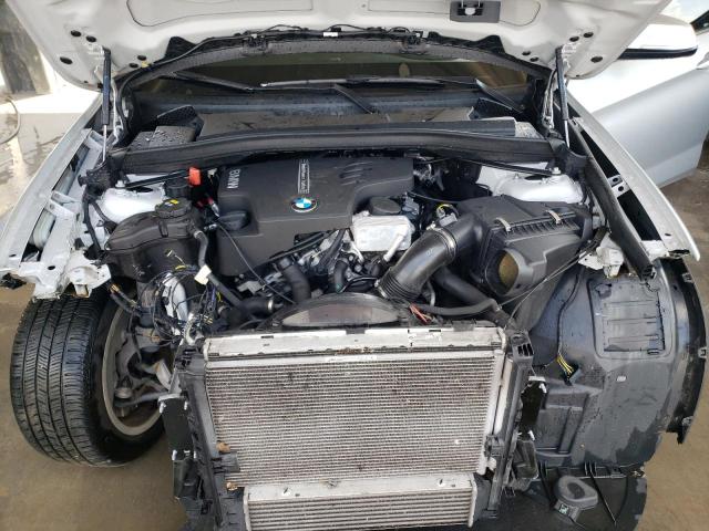 Photo 12 from auction – 2015 BMW X1 SDRIVE2 with VIN WBAVM1C54FVZ94054