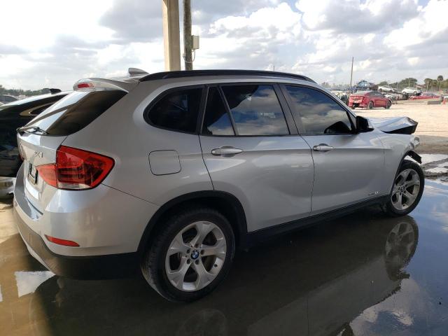 Photo 3 from auction – 2015 BMW X1 SDRIVE2 with VIN WBAVM1C54FVZ94054