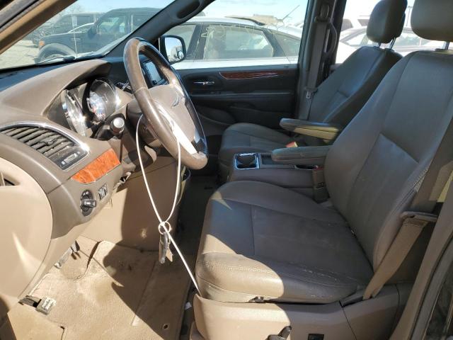 Photo 7 from auction – 2015 CHRYSLER TOWN & COU with VIN 2C4RC1BG6FR589519