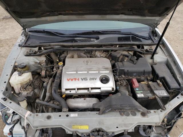 Photo 11 from auction – 2004 TOYOTA CAMRY LE with VIN 4T1BF30K24U571218