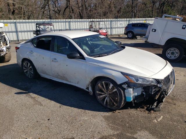 Photo 4 from auction – 2019 NISSAN ALTIMA SR with VIN 1N4BL4CV1KN321846