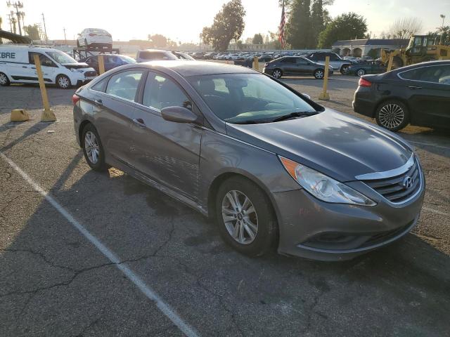 Photo 4 from auction – 2014 HYUNDAI SONATA GLS with VIN 5NPEB4AC9EH831894