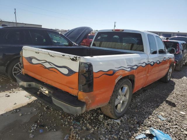 Photo 3 from auction – 2004 CHEVROLET SILVERADO with VIN 2GCEC19V241373729