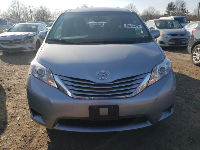 Photo 5 from auction – 2015 TOYOTA SIENNA LE with VIN 5TDKK3DC3FS537797