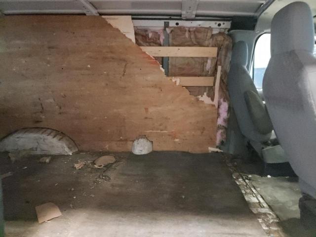 Photo 11 from auction – 2010 FORD ECONOLINE with VIN 1FTNE2EW1ADA40582