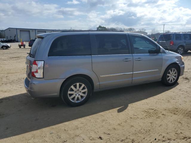 Photo 3 from auction – 2015 CHRYSLER TOWN & COU with VIN 2C4RC1BG1FR510208