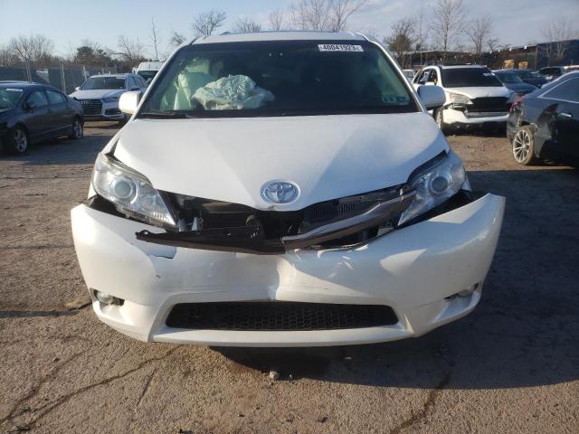 Photo 5 from auction – 2015 TOYOTA SIENNA XLE with VIN 5TDDK3DC6FS110316