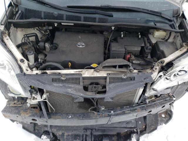 Photo 12 from auction – 2015 TOYOTA SIENNA with VIN 5TDZK3DCXFS601820