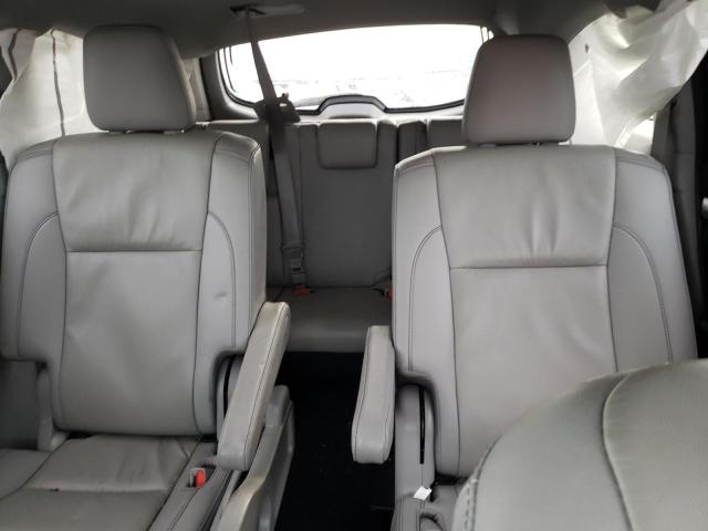 Photo 10 from auction – 2019 TOYOTA HIGHLANDER with VIN 5TDJZRFH1KS612073