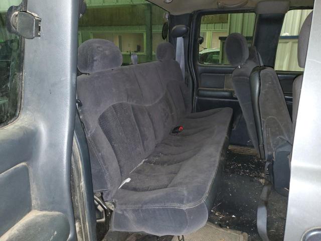 Photo 10 from auction – 2002 CHEVROLET SILVERADO with VIN 2GCEK19TX21280407