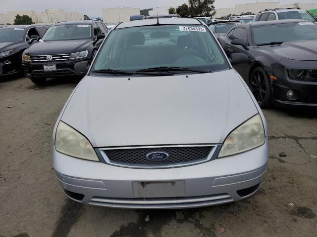 Photo 5 from auction – 2005 FORD FOCUS ZX4 with VIN 1FAHP34N75W211129
