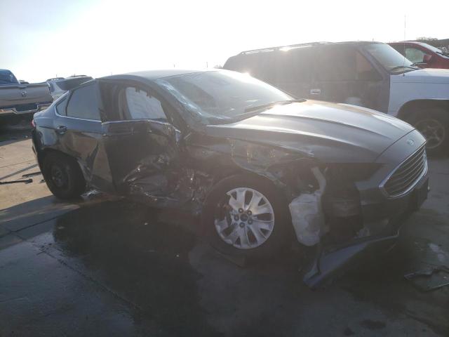 Photo 4 from auction – 2020 FORD FUSION S with VIN 3FA6P0G76LR236316
