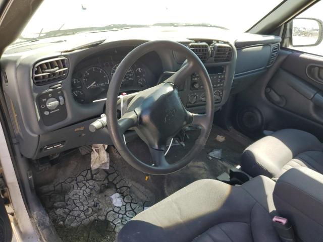 Photo 8 from auction – 2004 CHEVROLET BLAZER with VIN 1GNCS13X14K146981