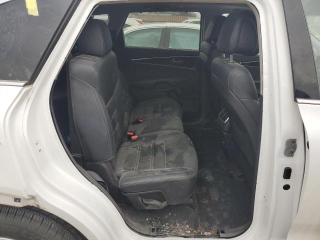 Photo 11 from auction – 2016 KIA SORENTO EX with VIN 5XYPH4A54GG159942