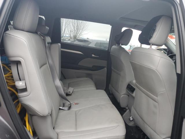 Photo 11 from auction – 2019 TOYOTA HIGHLANDER with VIN 5TDJGRFHXKS063737