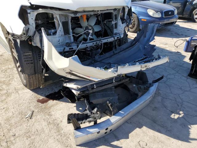 Photo 13 from auction – 2018 TOYOTA 4RUNNER SR with VIN JTEBU5JR5J5565190