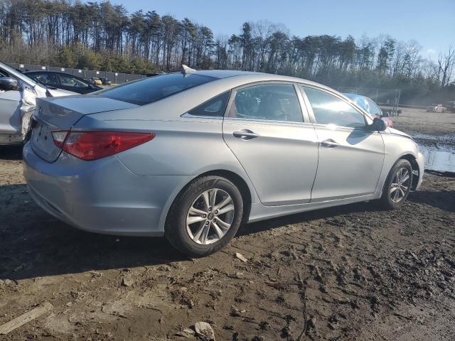 Photo 3 from auction – 2011 HYUNDAI SONATA GLS with VIN 5NPEB4AC6BH056739