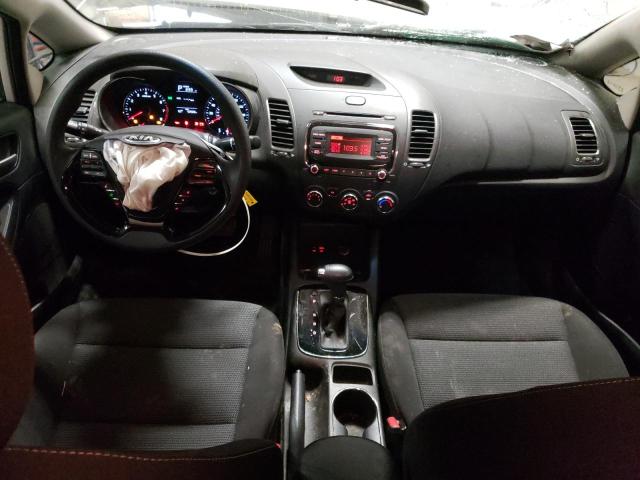 Photo 8 from auction – 2017 KIA FORTE LX with VIN 3KPFK4A78HE064037