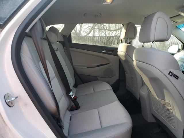 Photo 10 from auction – 2017 HYUNDAI TUCSON SE with VIN KM8J23A45HU285960