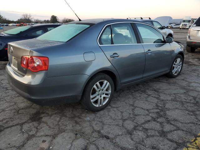 Photo 3 from auction – 2007 VOLKSWAGEN JETTA WOLF with VIN 3VWEF71K87M136958