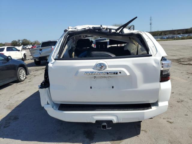 Photo 6 from auction – 2019 TOYOTA 4RUNNER SR with VIN JTEZU5JR2K5195039