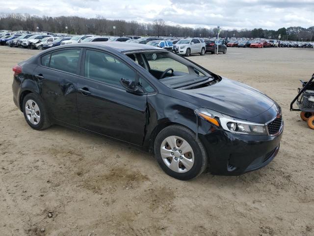 Photo 4 from auction – 2017 KIA FORTE LX with VIN 3KPFK4A77HE016383