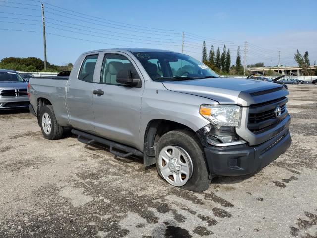 Photo 4 from auction – 2015 TOYOTA TUNDRA DOU with VIN 5TFUM5F17FX059596