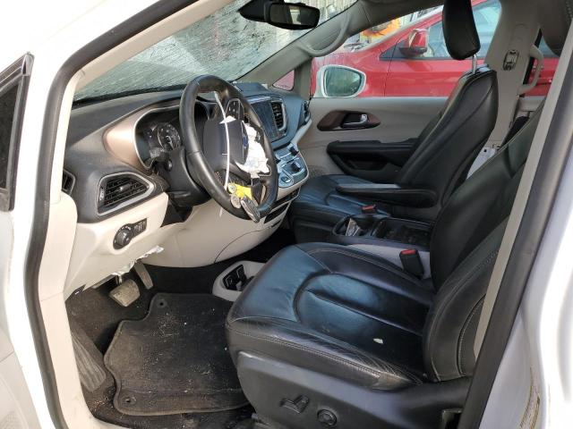 Photo 7 from auction – 2017 CHRYSLER PACIFICA T with VIN 2C4RC1BG5HR670532