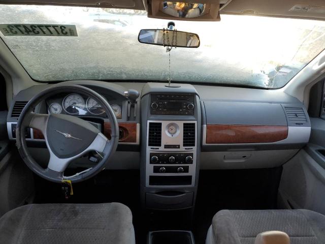 Photo 8 from auction – 2009 CHRYSLER TOWN & COU with VIN 2A8HR54159R594640