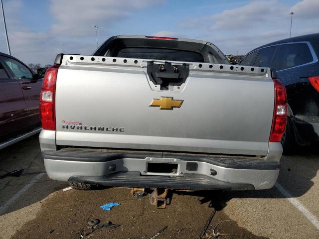 Photo 6 from auction – 2012 CHEVROLET AVALANCHE with VIN 3GNTKEE73CG191429