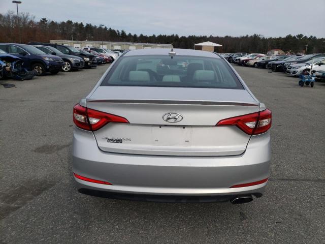 Photo 6 from auction – 2016 HYUNDAI SONATA SE with VIN 5NPE24AF5GH310541