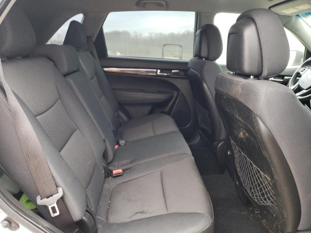 Photo 11 from auction – 2013 KIA SORENTO LX with VIN 5XYKT3A61DG320626